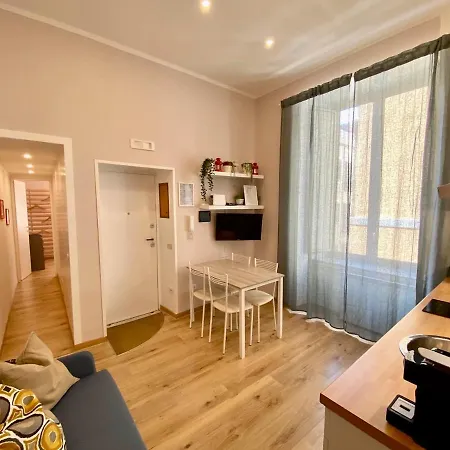 Апартаменты Casa Giro *