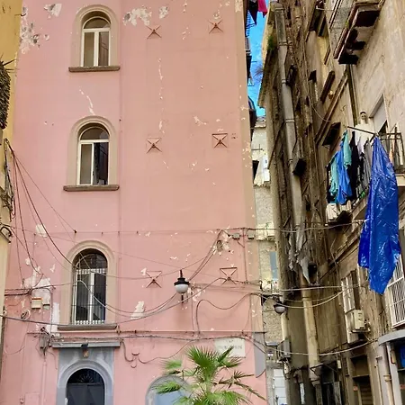公寓 Casa Giro 那不勒斯