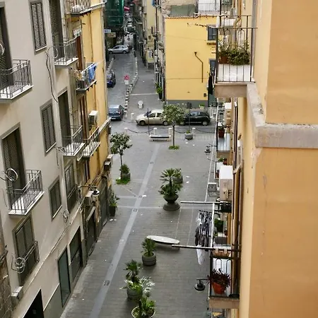 Апартаменты Casa Giro Неаполь